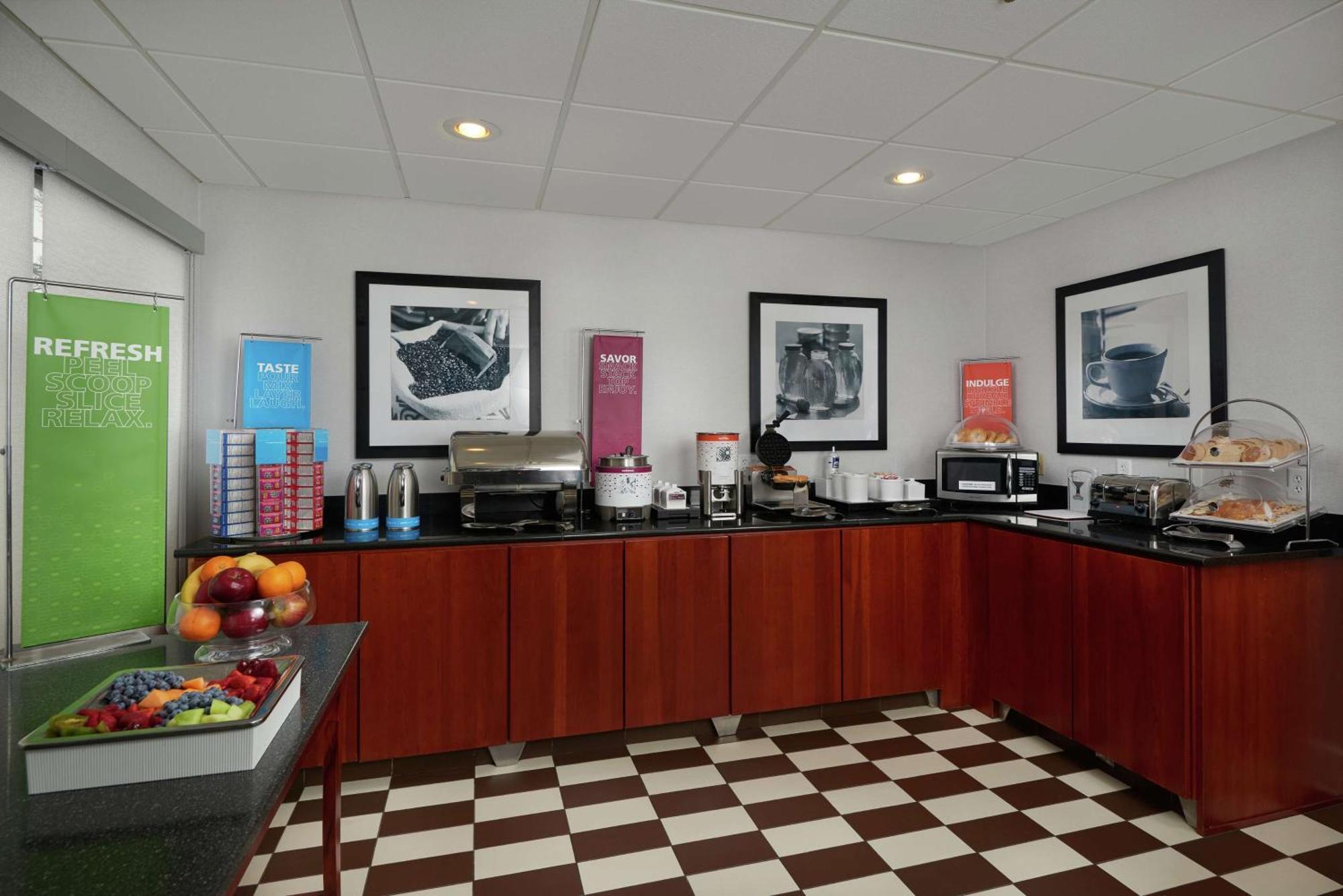 Hampton Inn By Hilton Youngstown-West I-80 Mineral Ridge Экстерьер фото